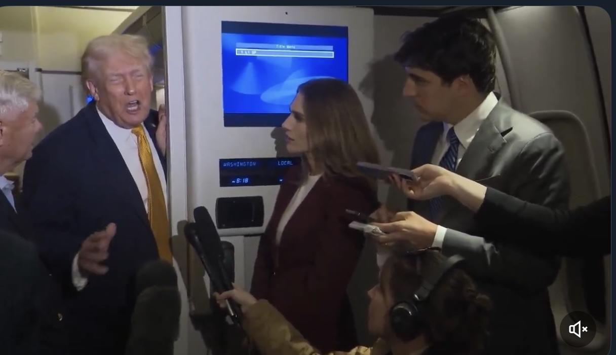 特朗普：“这关乎地球和平。我们必须拥有和平。这是我们的半球。门罗主义在当时非常重