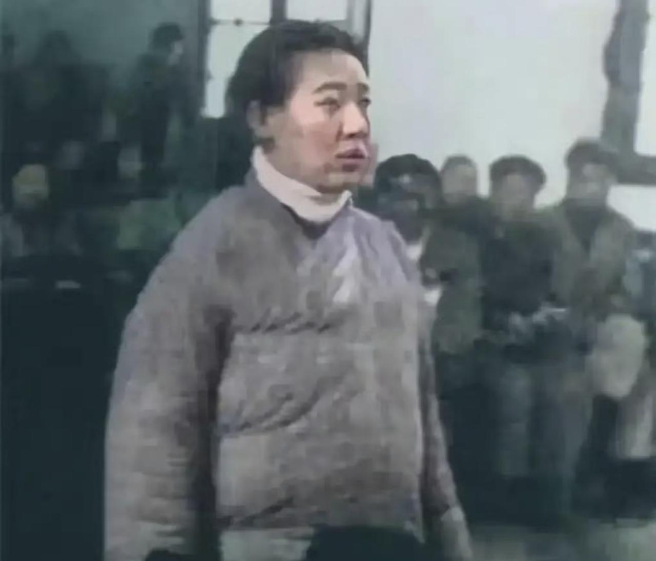 人之将死狗屁不是，曾经参与皇姑屯事变，九一八事变，一二八事变的大间谍，大汉奸川岛