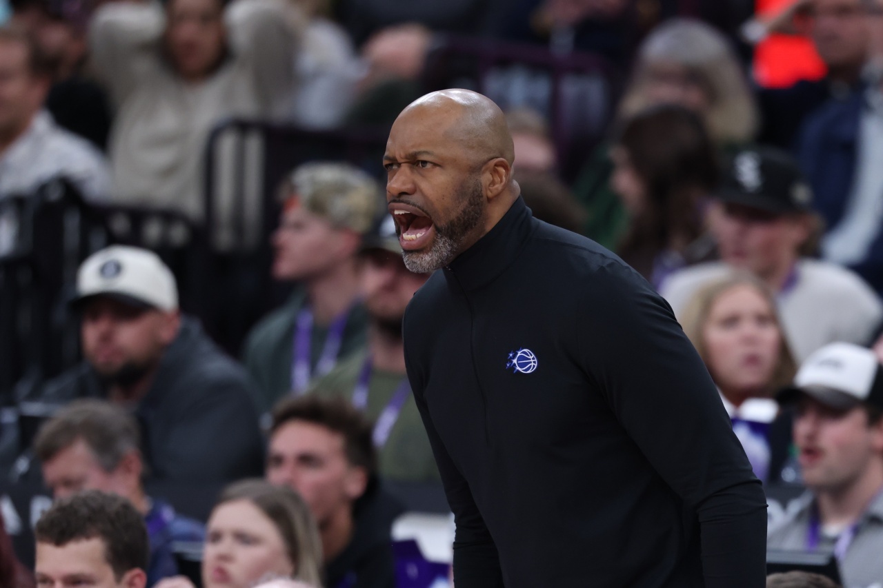 Raheem Palmer ：“我的消息源告诉我，如果莫斯利在本赛季结束后不被解