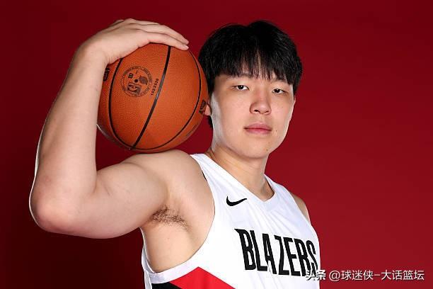 拓记：杨瀚森确认出战夏季联赛！世预赛打完直飞拉斯维加斯，中国球迷又有盼头了！
