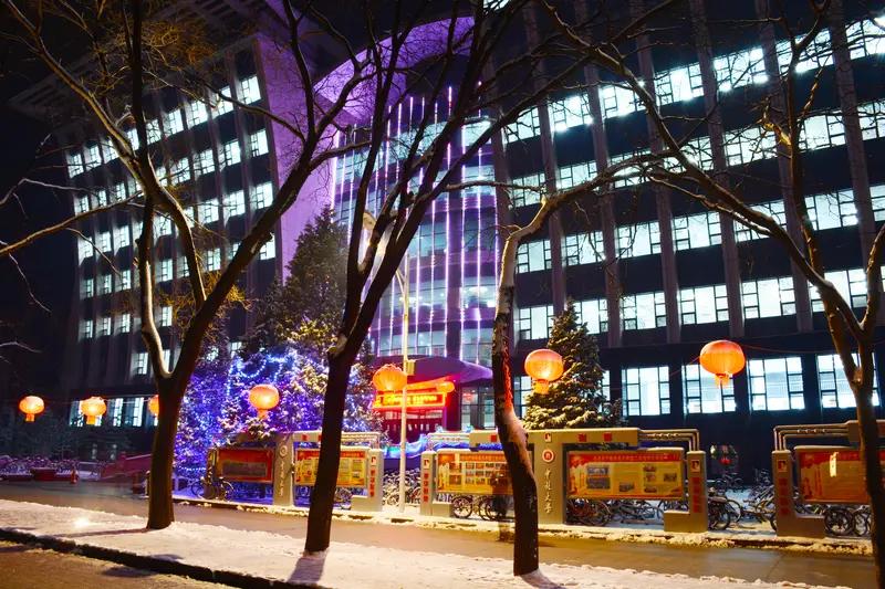 我正在参加“天南地北大拜年”活动，每日完成任务就有机会瓜分80万现金红包，最高可