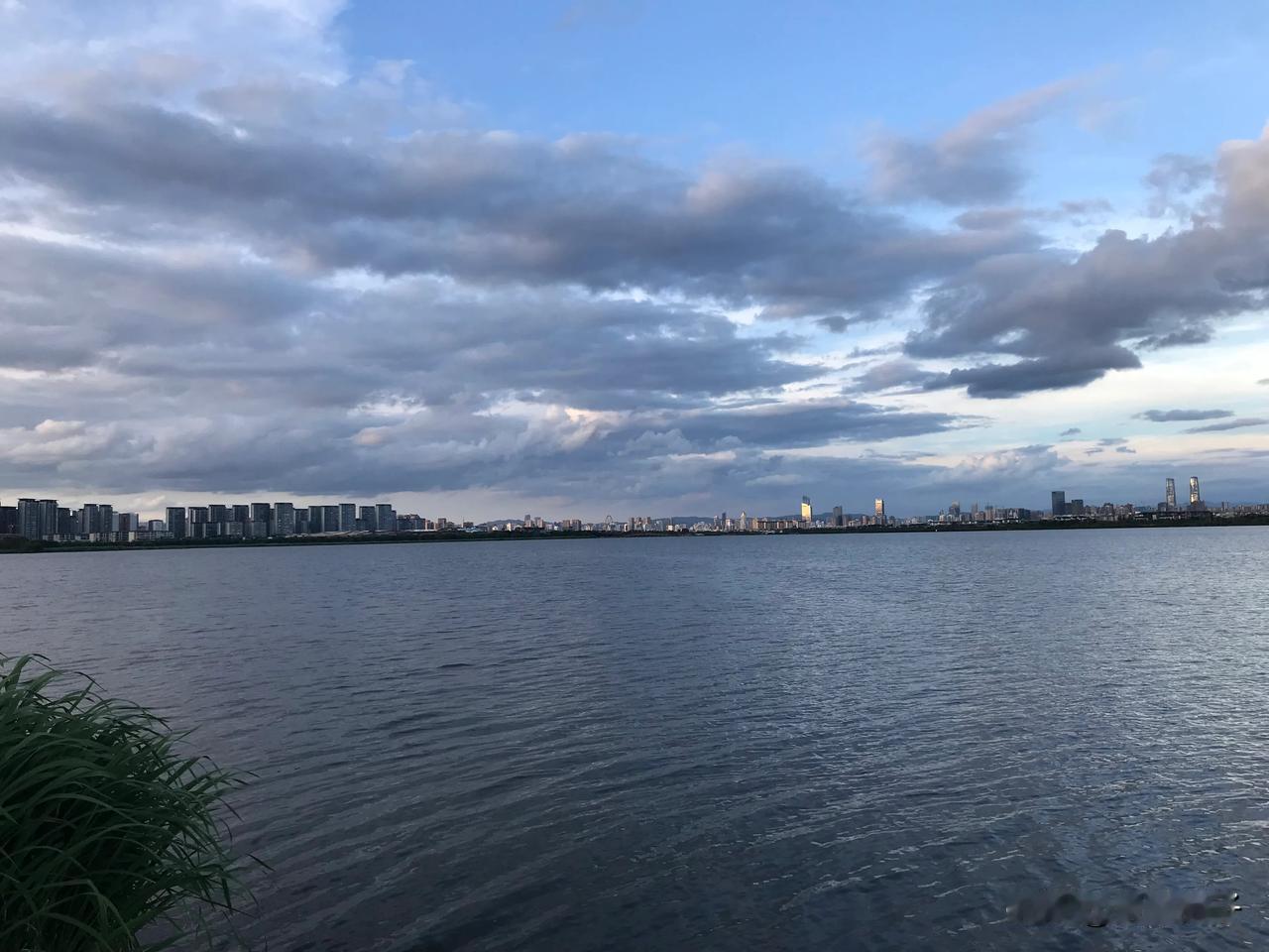 我的钓鱼记录 滇池的鱼都游到哪里去了，我空军12天了每天都是信心满满而去，回来空