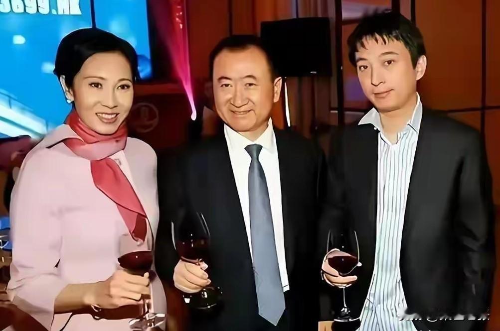 9月29日查询显示，中国执行信息公开网已无万达集团董事长王健林“限高”信息，企查