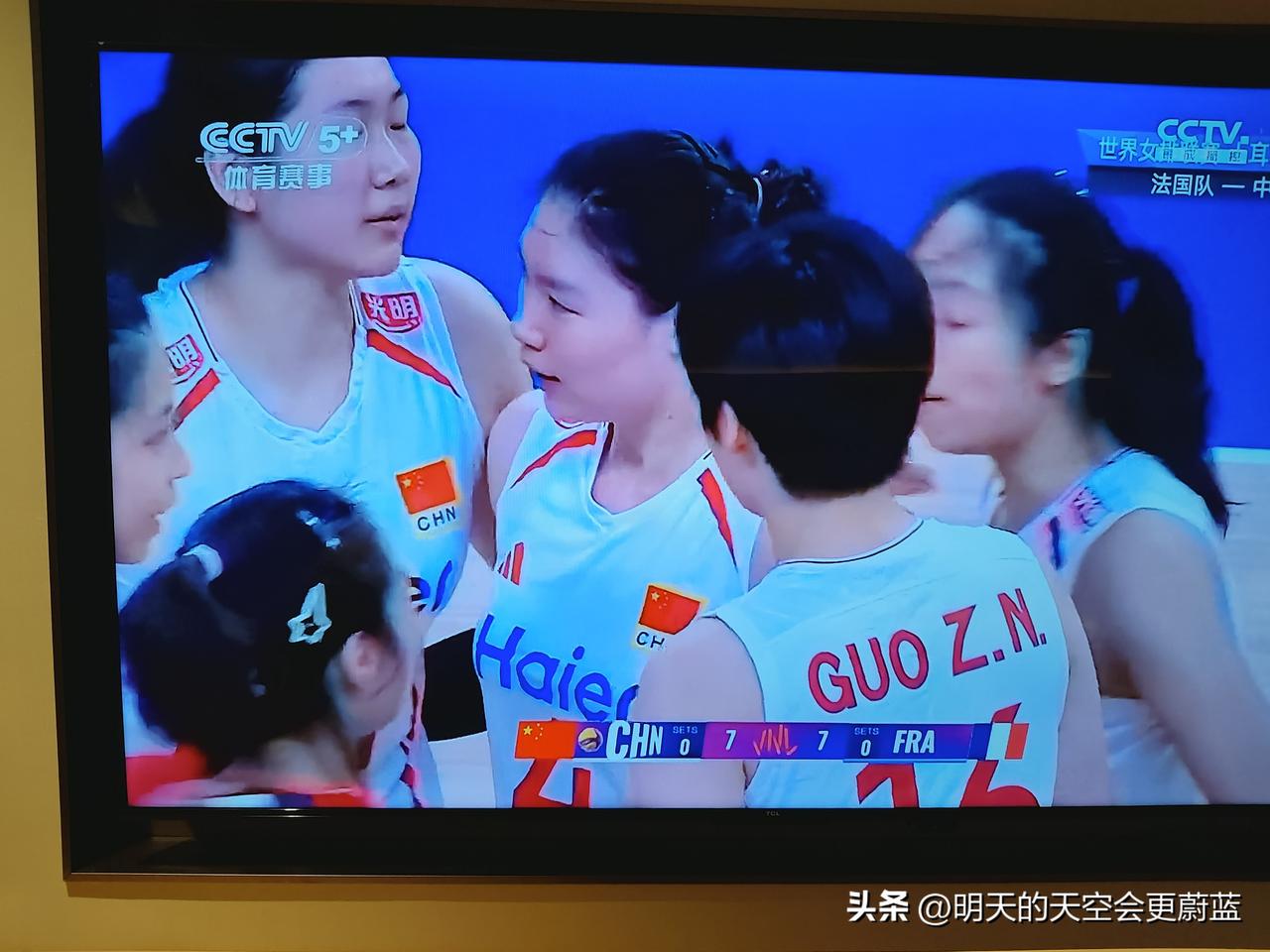 喜报！中国女排3-0胜法国喜迎两连胜！
6月19日晚，中国女排给球迷送上了最好的