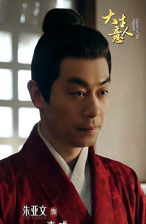 这俩姑娘的爱情观差得也太让人破防了吧！

现在网上吵翻了，有人说白依梅才是爱情里