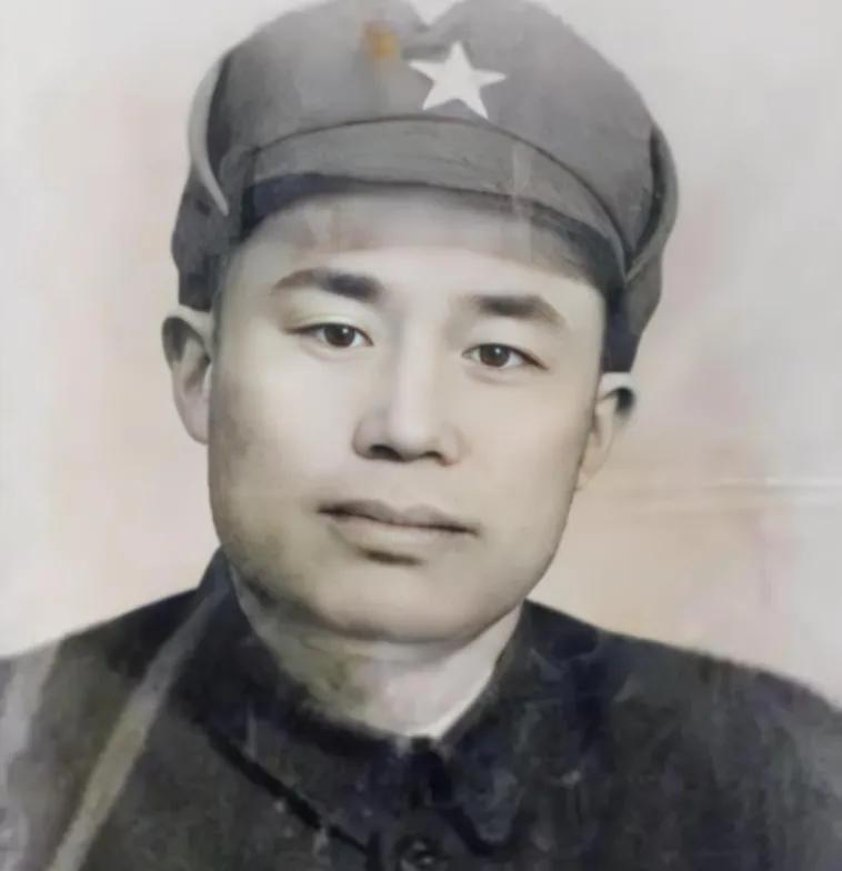 1943年，王近山抗命歼灭13车日军，清点战利品时，却发现不对劲儿：全是军刀，枪