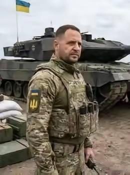 叶尔马克到前线打仗，会趁机叛逃俄罗斯吗？
按道理不会。
因为叶尔马克不仅坏了老美