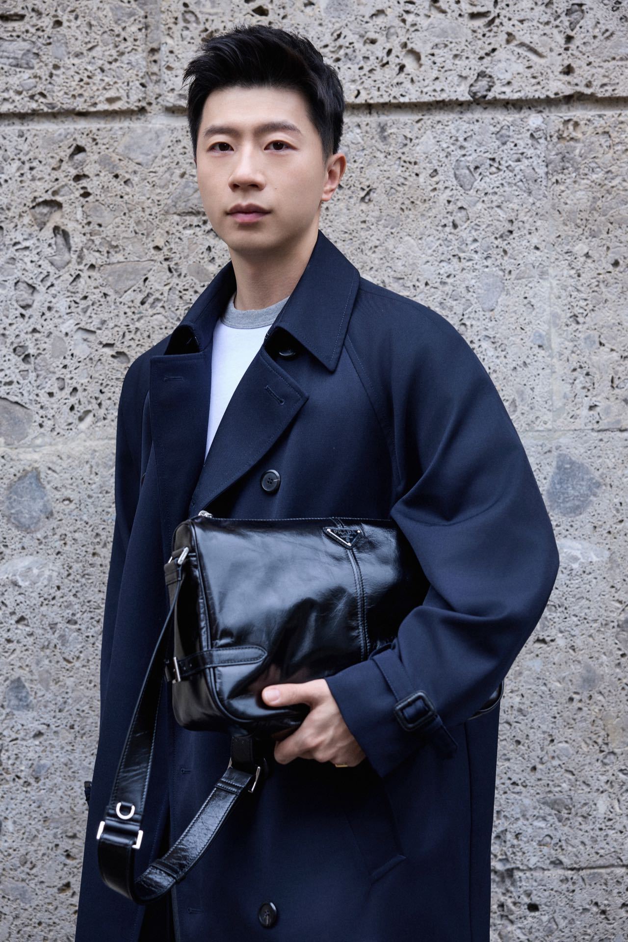 马龙｜Prada大秀 新晋品牌代言人马龙率先演绎Prada秀前预热大片，利落的外