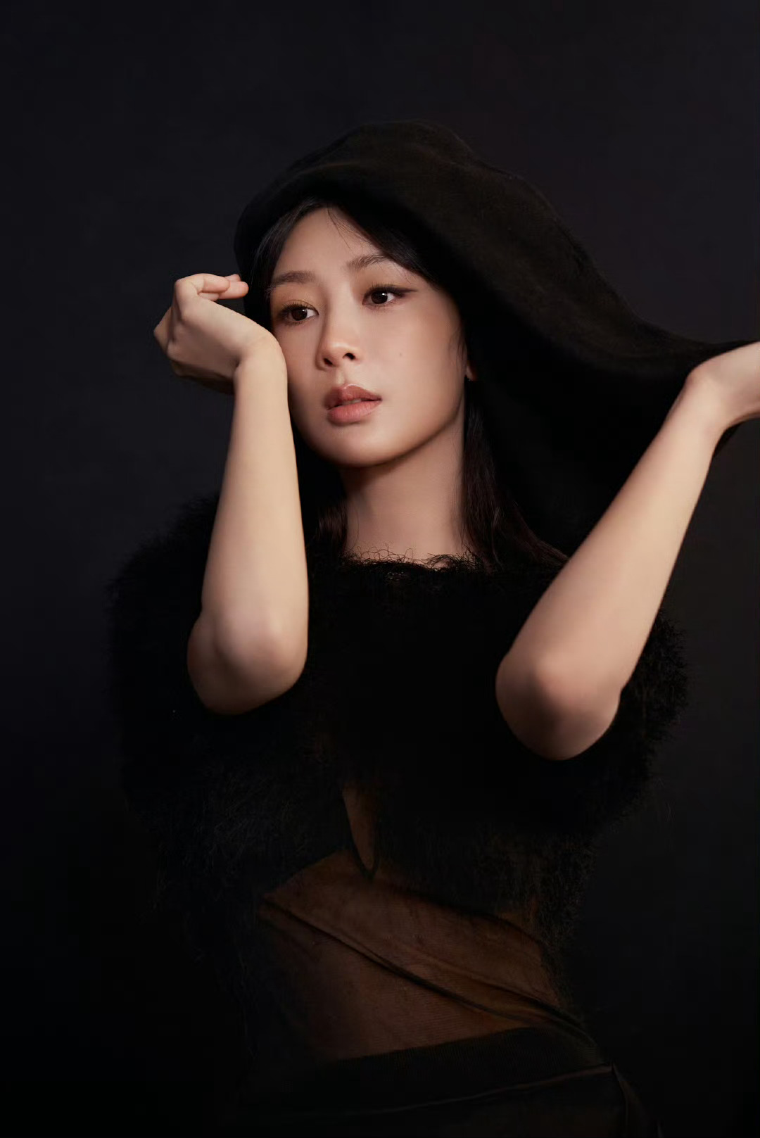 杨紫新杂志Wallpaper封面 