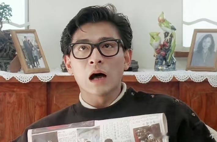 八十年代末，巩汉林正在排练小品《如此竞争》，就是卖十三香那个。 