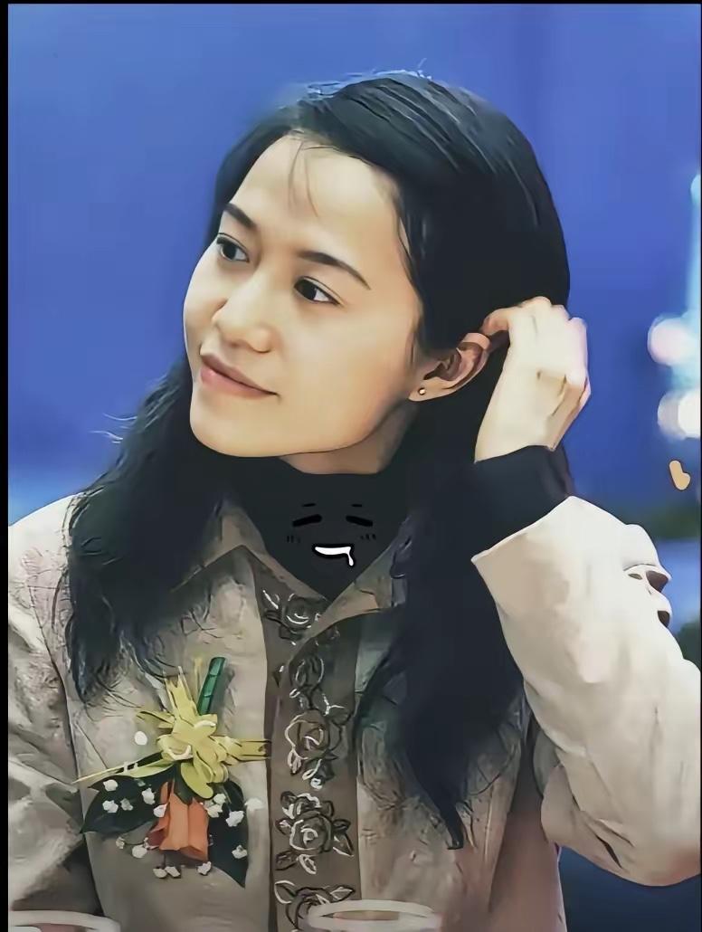 杨振宁逝世20天，翁帆弃清华别墅只带34箱手稿，这才是爱情最好的模样

作为一直