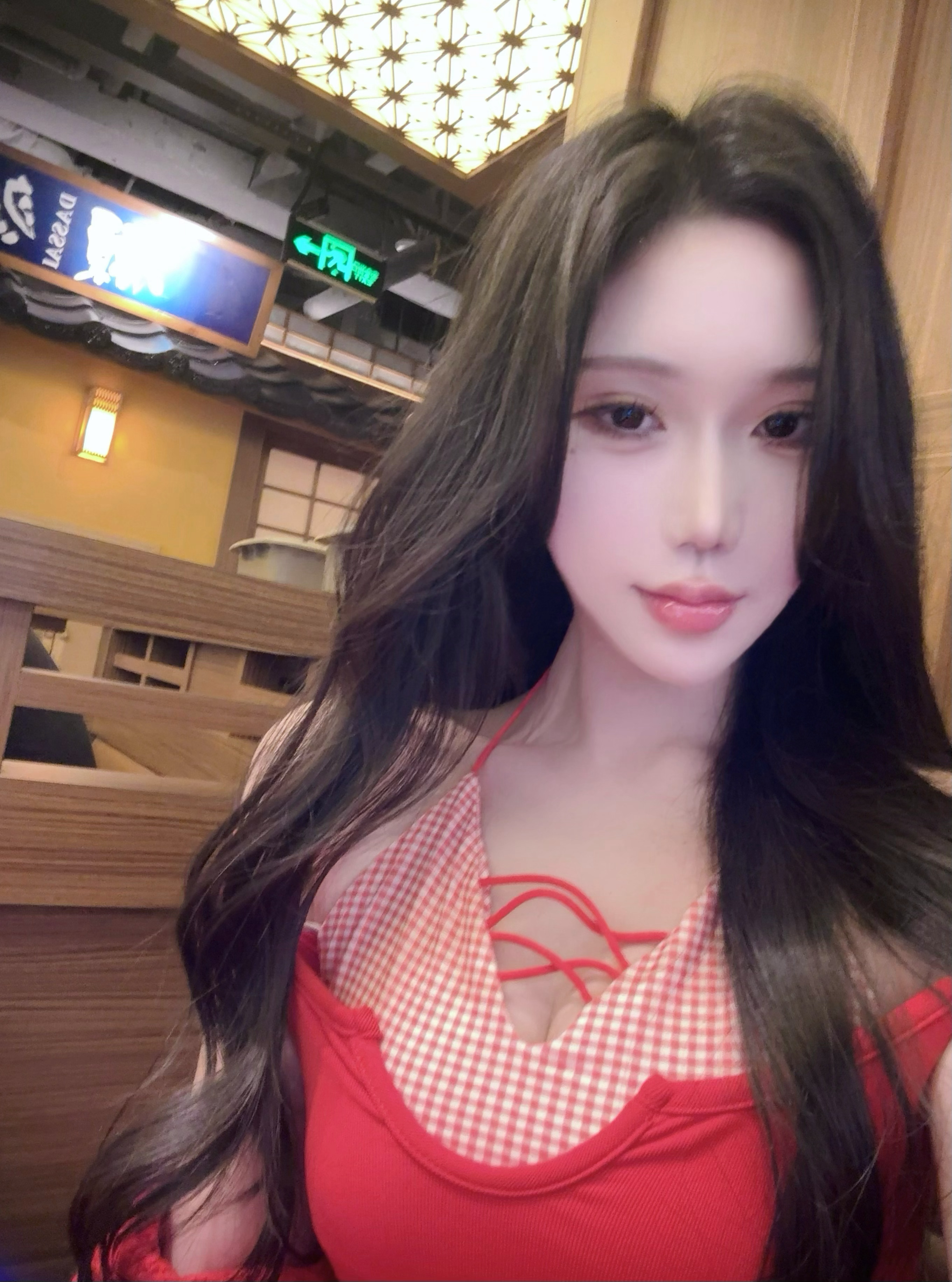 可以假装着迷一下吗～纯欲风御姐宅男女神宅男女神