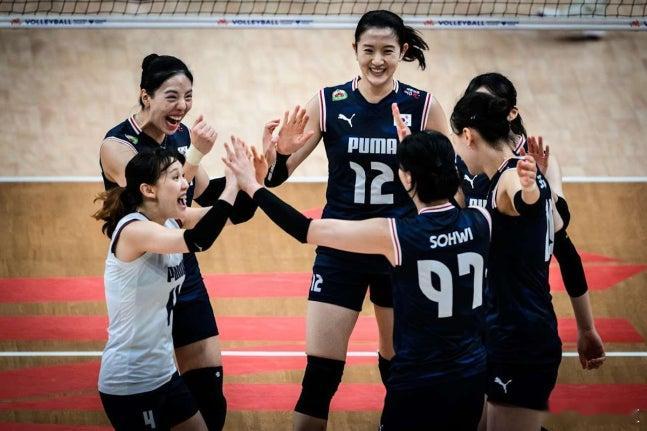 韩国排球国际排坛动态韩国女排国家队于27日上午在镇川国家队训练中心重新集结开始训