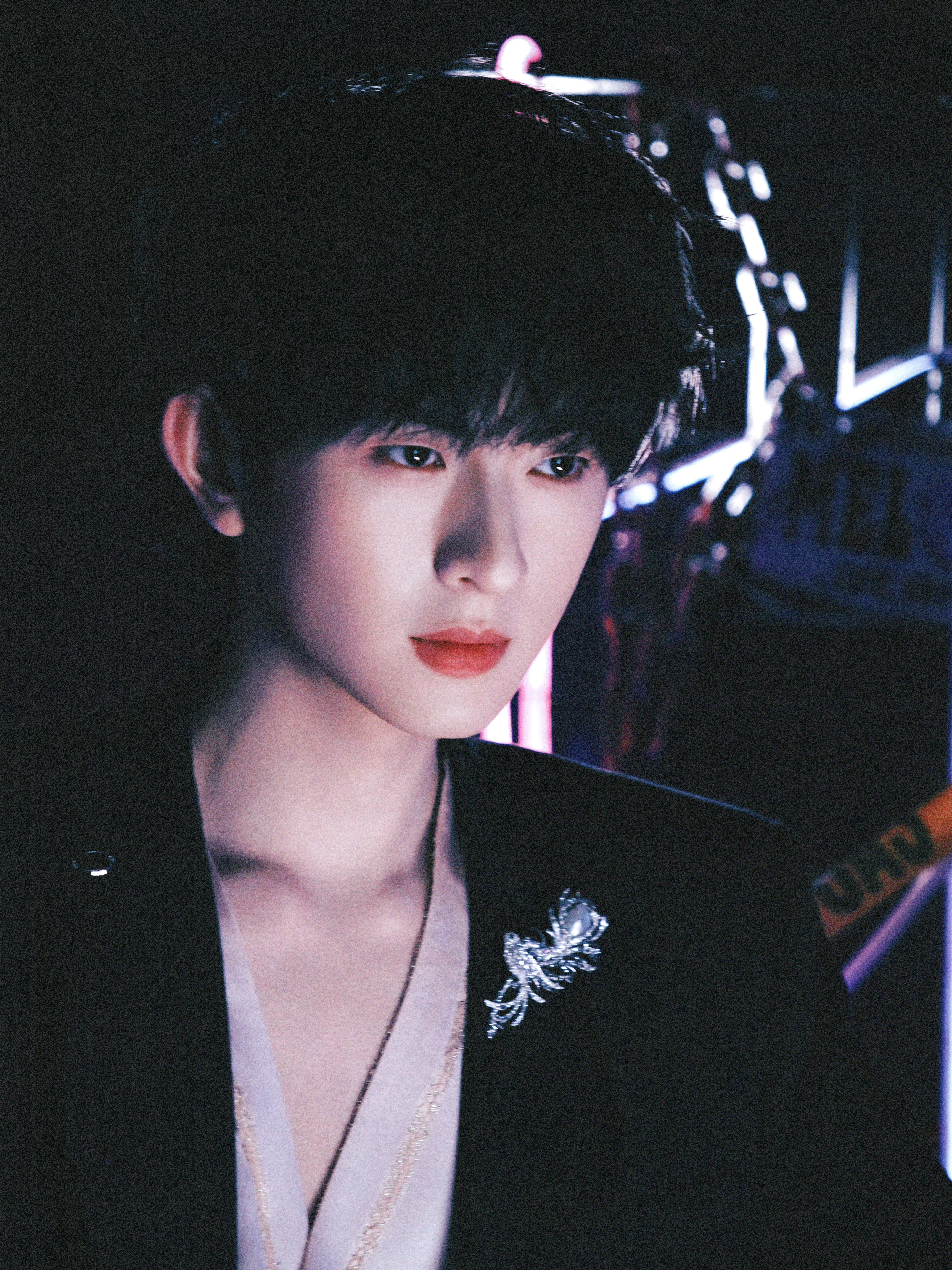 陈添祥  东方卫视品质盛典 添添儿🉑狼🐺可奶🍼期待红毯