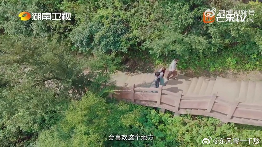张颜齐文吉儿表哥表妹 这种即兴接梗的能力真的绝了，文吉儿抛出来张颜齐稳稳接住，没