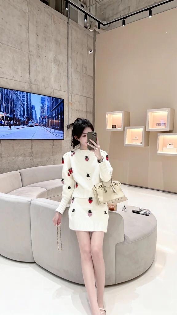 今日穿搭 减龄气质 小个子显高显瘦穿搭 实体店女装 套装显瘦穿搭