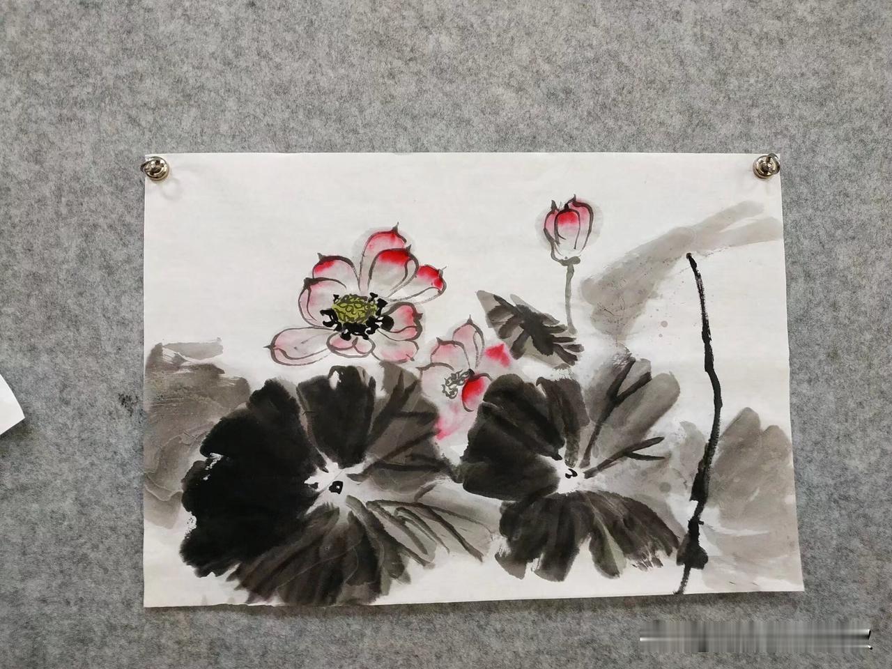 今天是躺平的一天。

前几天我干活多，并且每天都走10000步以上，累倒了，站着