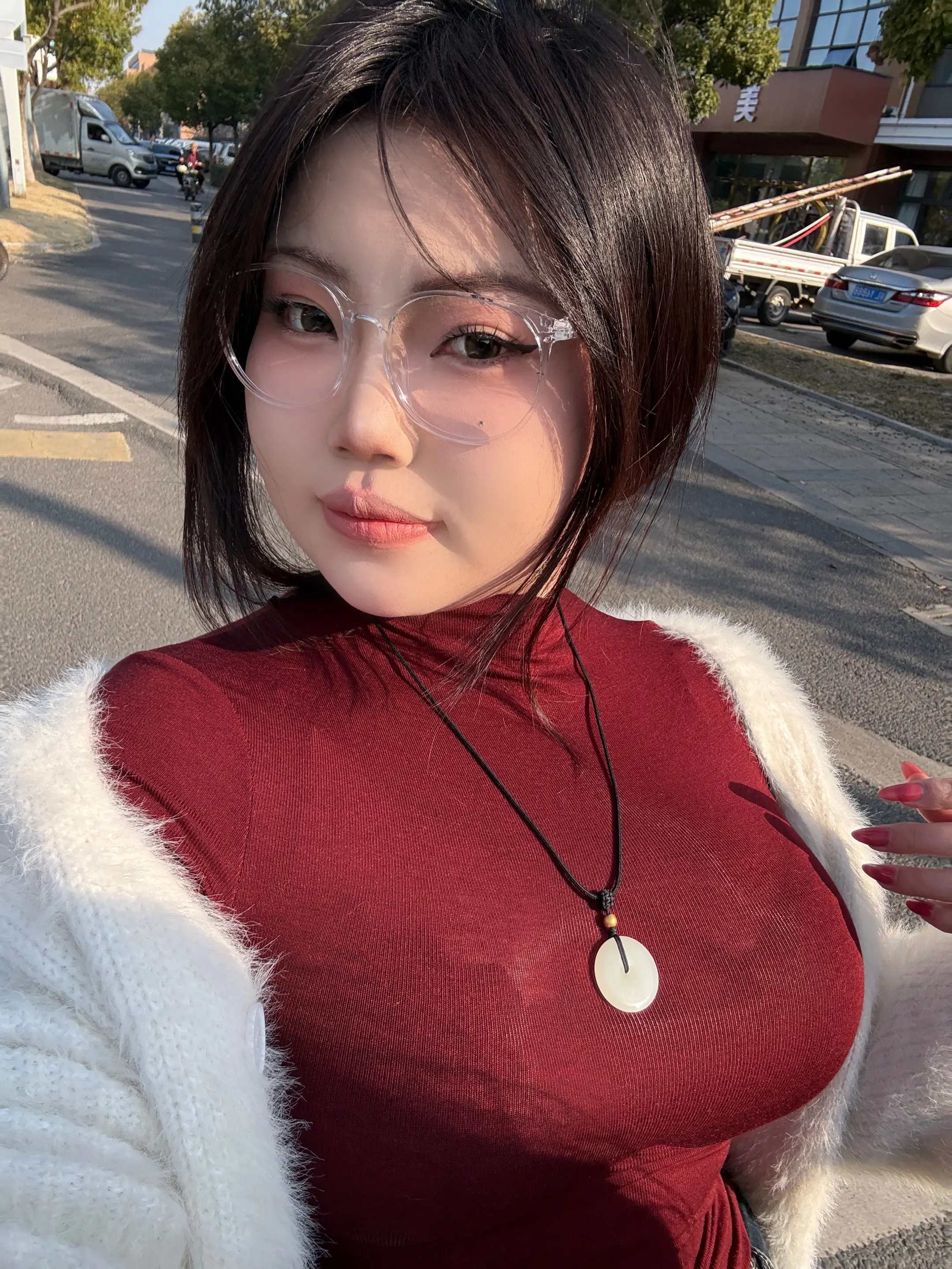 自己这一页 应是明媚自由 步履生花
