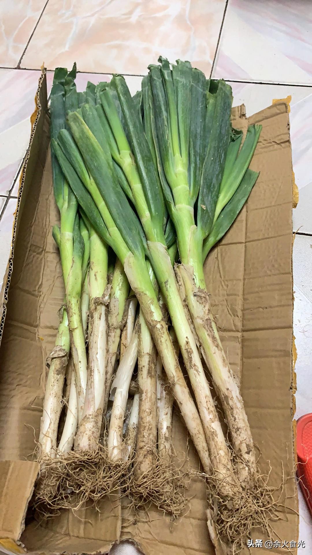 别再错用大葱了！学厨多年才理清，它根本不是用来去腥的
 
以前下厨一直有个误区，