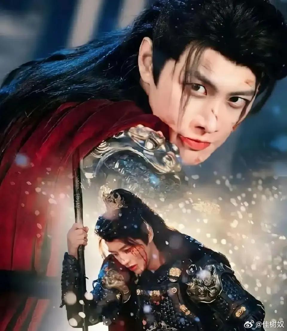 何健麒这次将霸总帝王的形象演绎得淋漓尽致。 剧中萧珩祭天时突然心悸，镜头直怼其脸