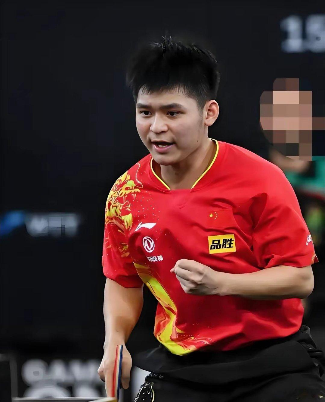 大满贯看下来：男单主力呼之欲出：​1、林诗栋上升第一主力，向鹏，王楚钦竞争第二三