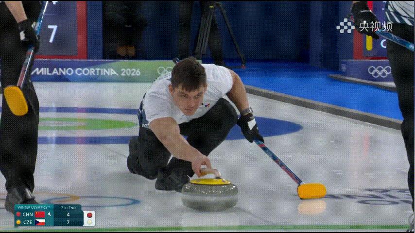 【中国-捷克】捷克哥双飞把我的心打碎了，中国第七局后手只拿1，中国5-7捷克全民