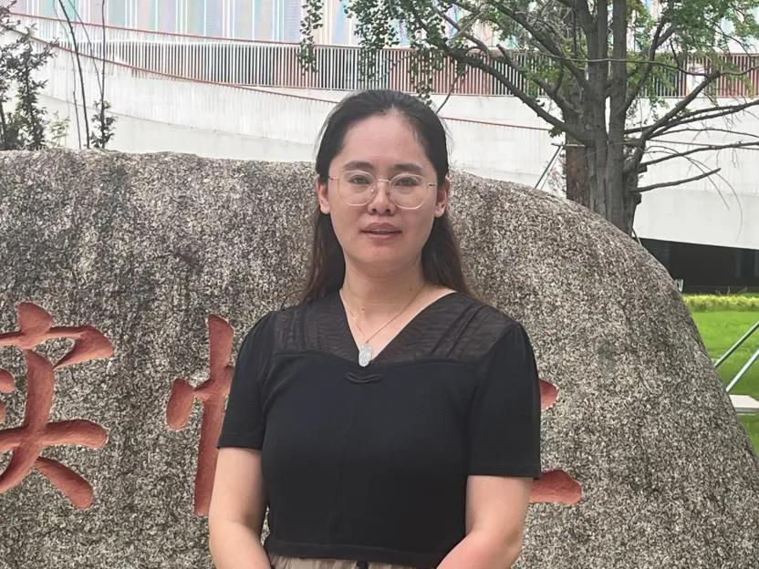 三尺讲台守初心！宝应实验初中西校区韩康老师深耕数学课堂
在实验初中西校区，数学老