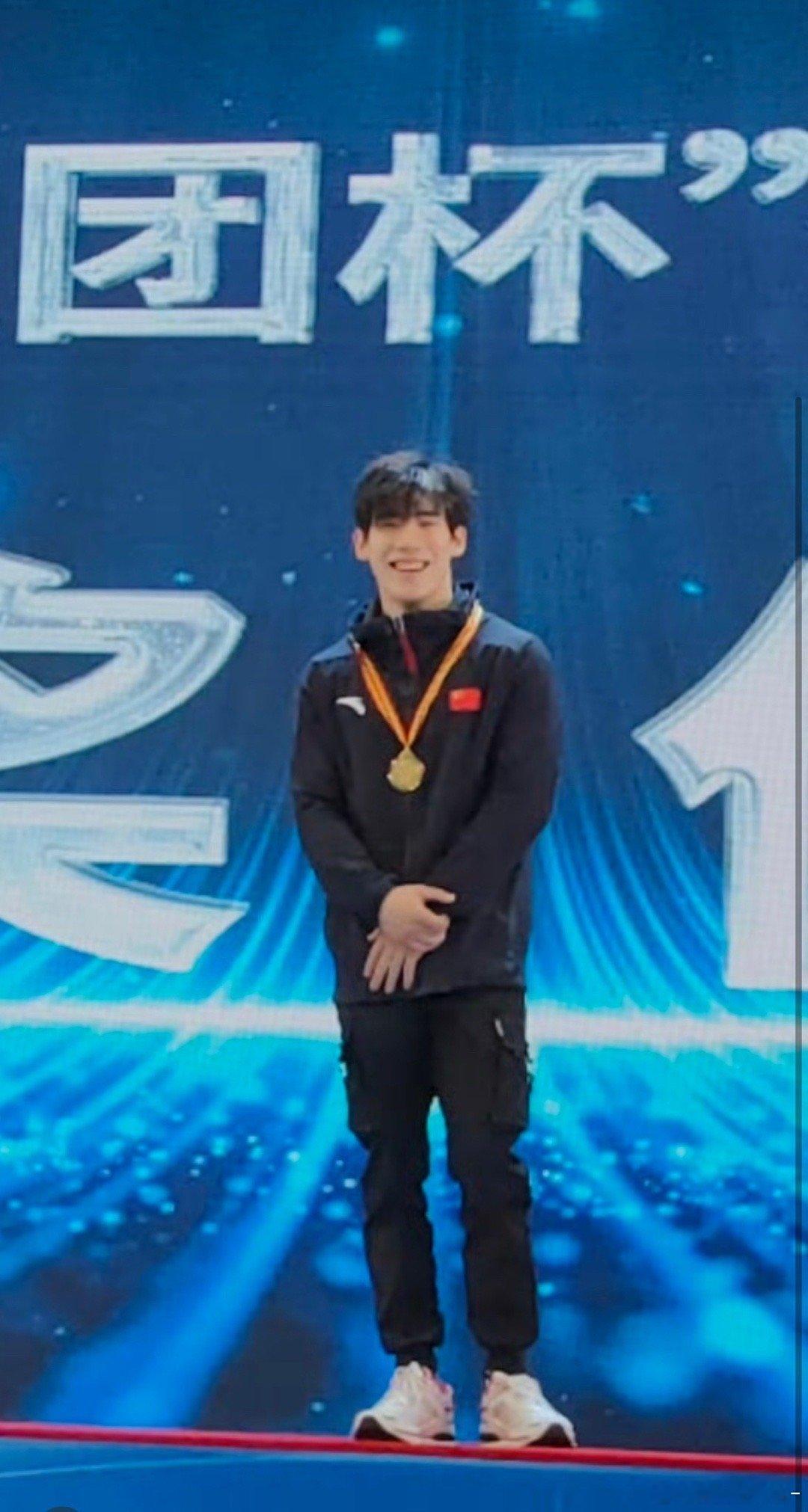 没有一点区别～ 