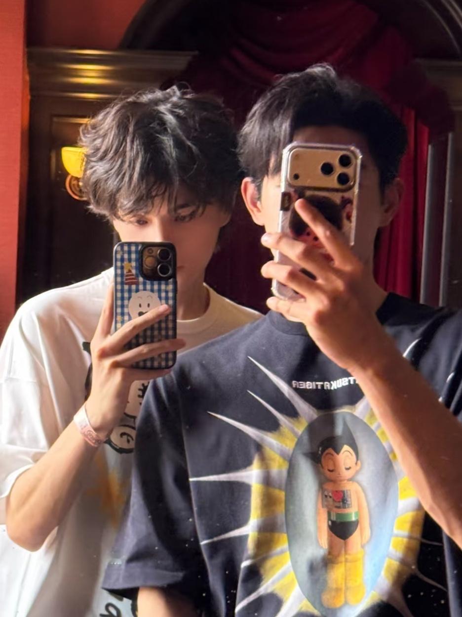 乍一看挑衅的娇妻感中又流露出一种笨味，感觉是纯粹无心稀里糊涂气走的情敌而本人并不