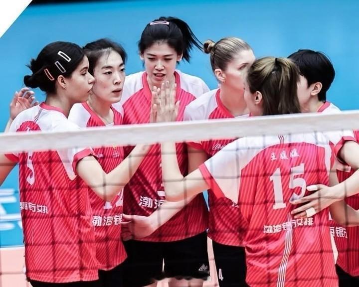中国女排[超话]  天津渤海银行3-1江苏中天钢铁:28-26, 25-12, 