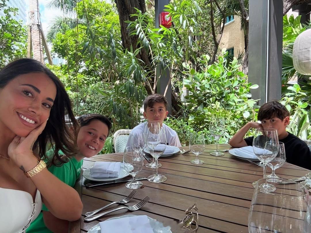 母亲节 [爱慕] MOM ​​​