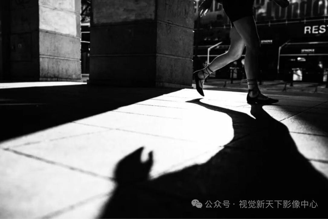影 
摄影师Erik Witsoe