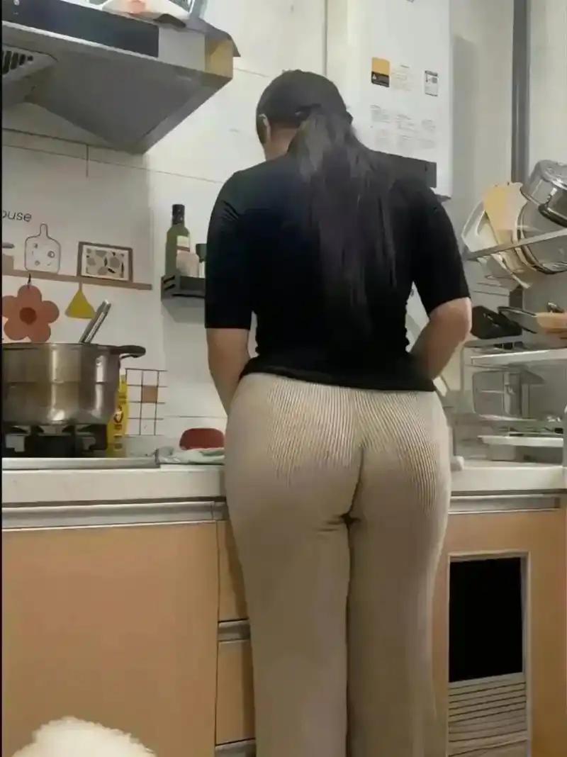 今天来表嫂家做客说是今天要给我做好多好吃的[惊呆][惊呆][惊呆][惊呆]