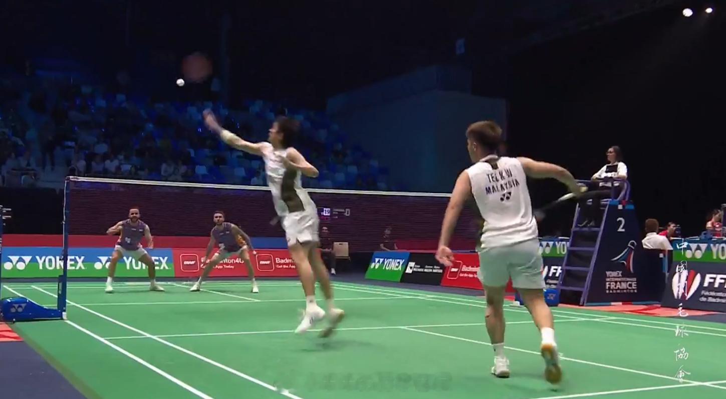 男双 1/8赛 万炜聪 郑凯文 13-21 21-19 21-14 本·莱恩 文