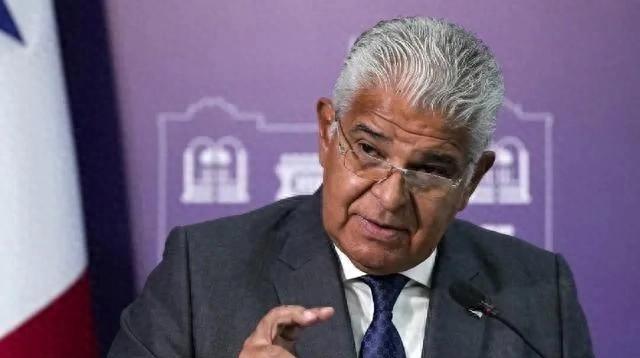 从悍然撕毁中方30年合同，到卑微哀求：“哪怕只给4%的货也是救命稻草”，巴拿马只