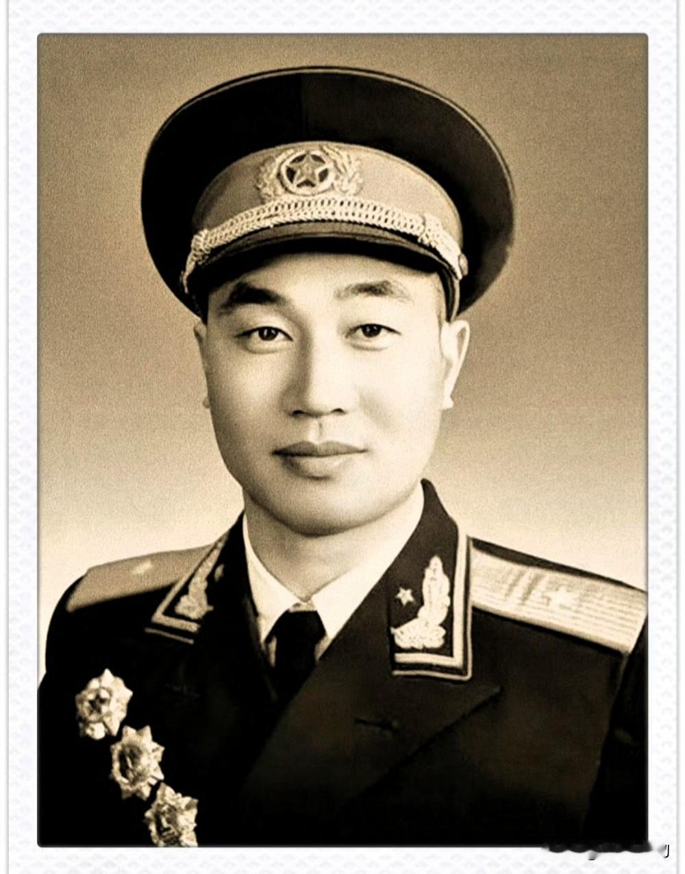 王六生（1916—1995），江西萍乡人，开国少将。1930年参加红军，1932
