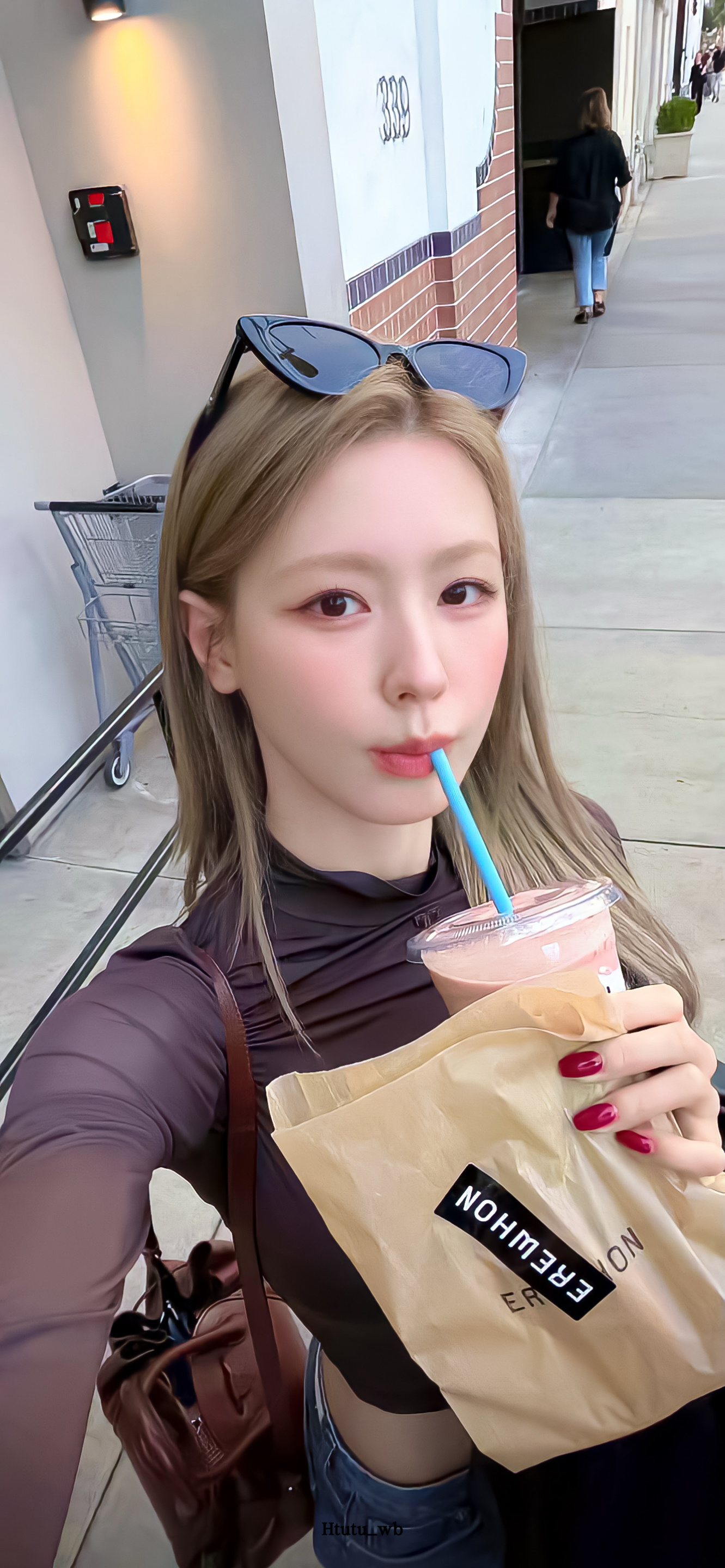 赵美延𝑴𝒊𝒚𝒆𝒐𝒏壁纸更新啦～🐰🧸💭 