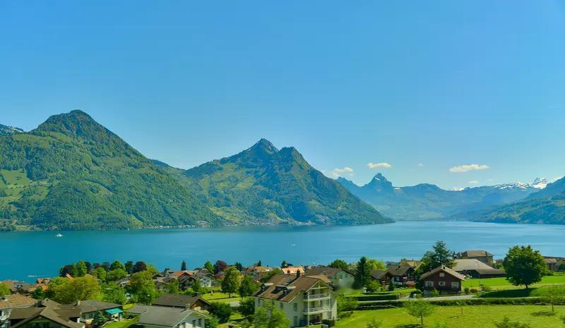 瑞士施压欧足联制裁以色列，事儿可没那么简单。一是基于对国际法的坚持，瑞士官方谴责