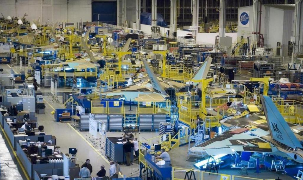 全球最大军火商揭露：美国军工巨头，竟全偷偷找中国“代工”？
你以为美军的F-35