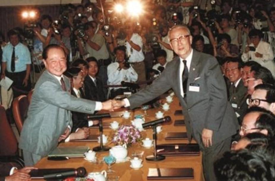 他65岁担任上海市委书记，66岁担任上海市市长，儿子是中将

“1981年仲夏的