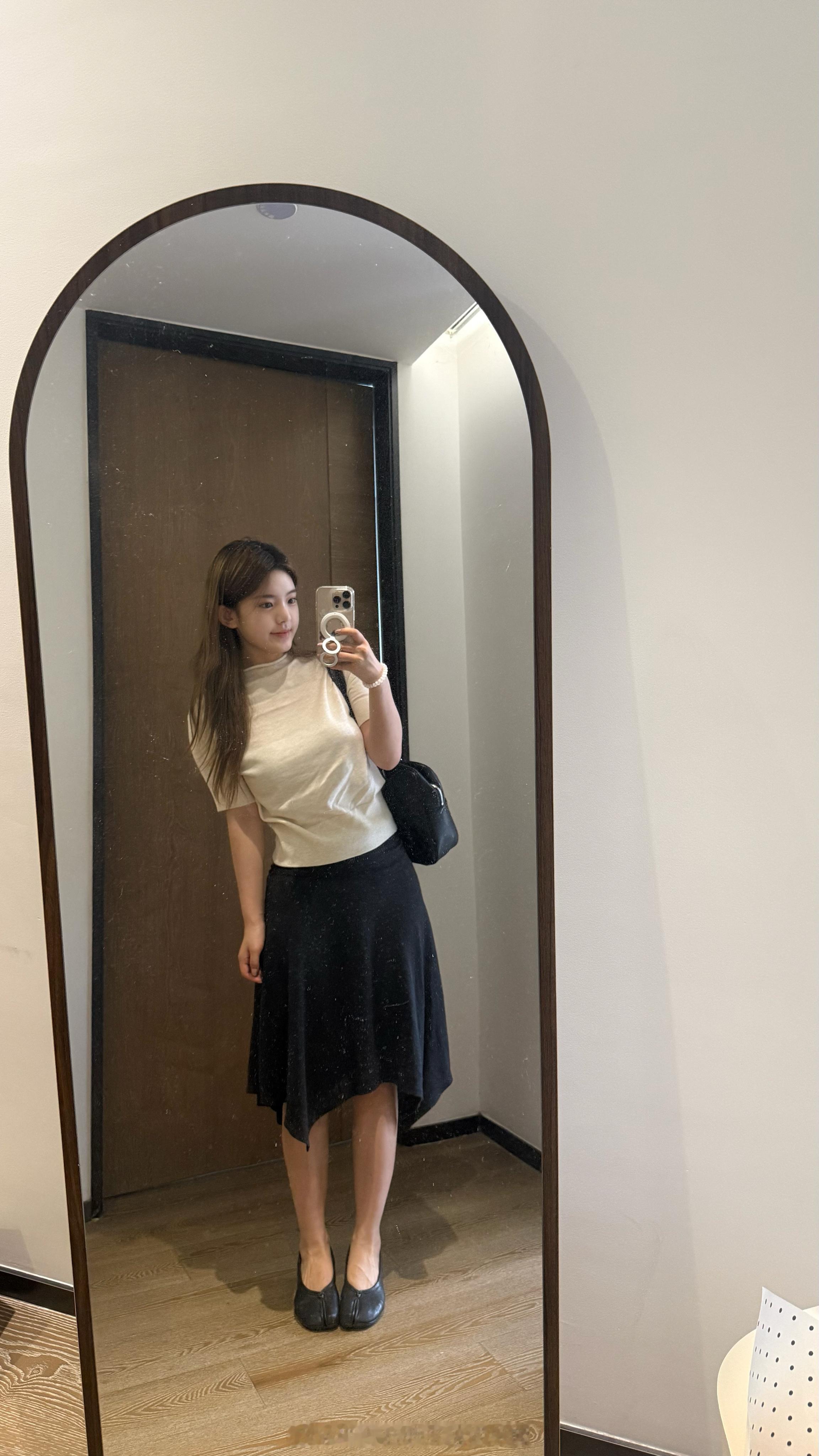 我喜欢这样的黄心红薯…很干很好吃。 ​​​