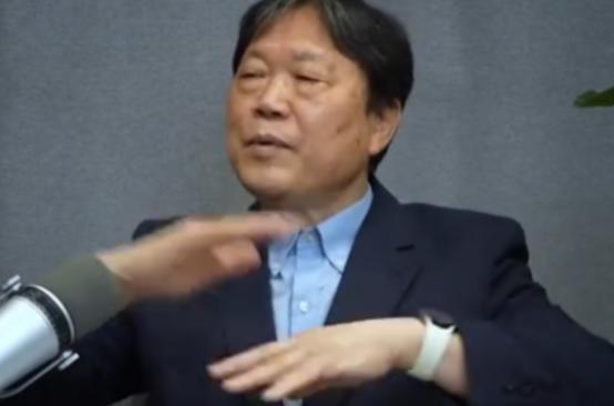 中国不打算救助美国了！美国国内36万亿美元的国债正在爆发，然而在08年金融危机，