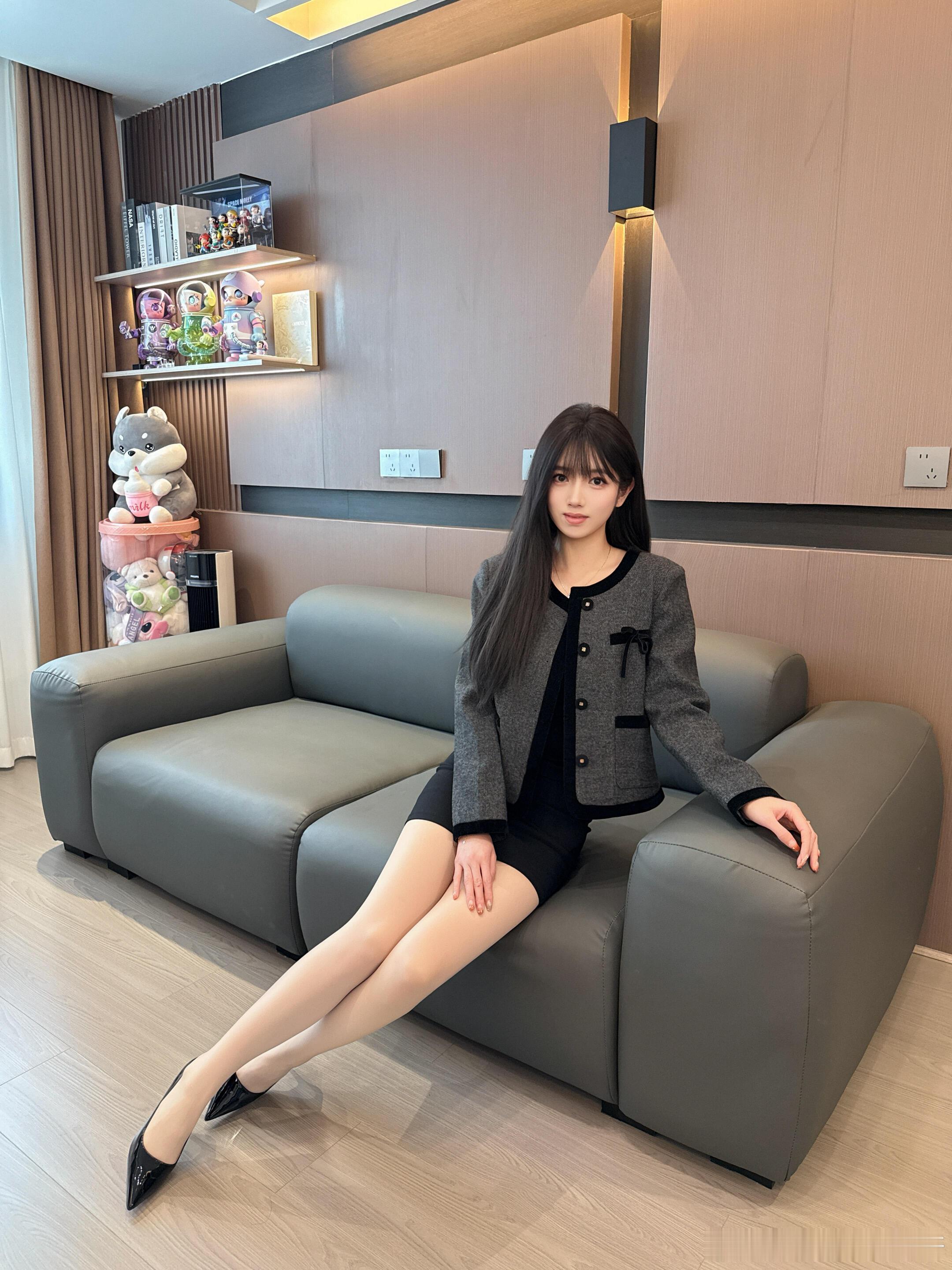 OOTD | 红底高跟鞋~ 