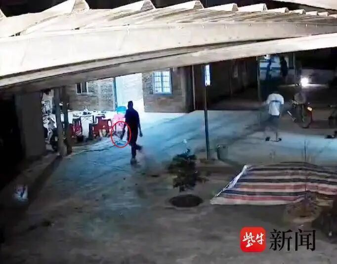 广东祖孙三人被邻居持菜刀残忍杀害，凶手已被执行死刑