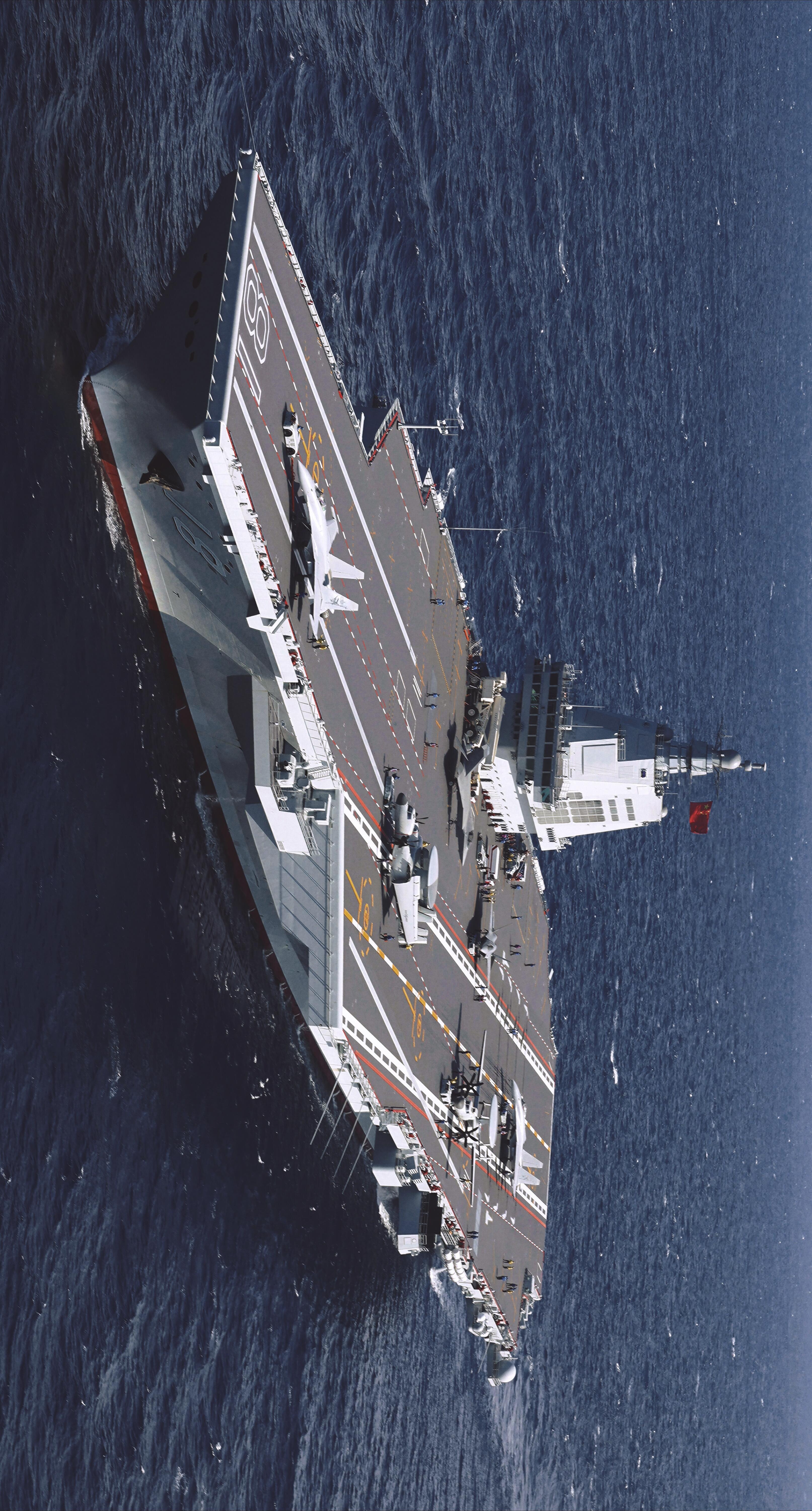 福建舰训练实拍，非CG 