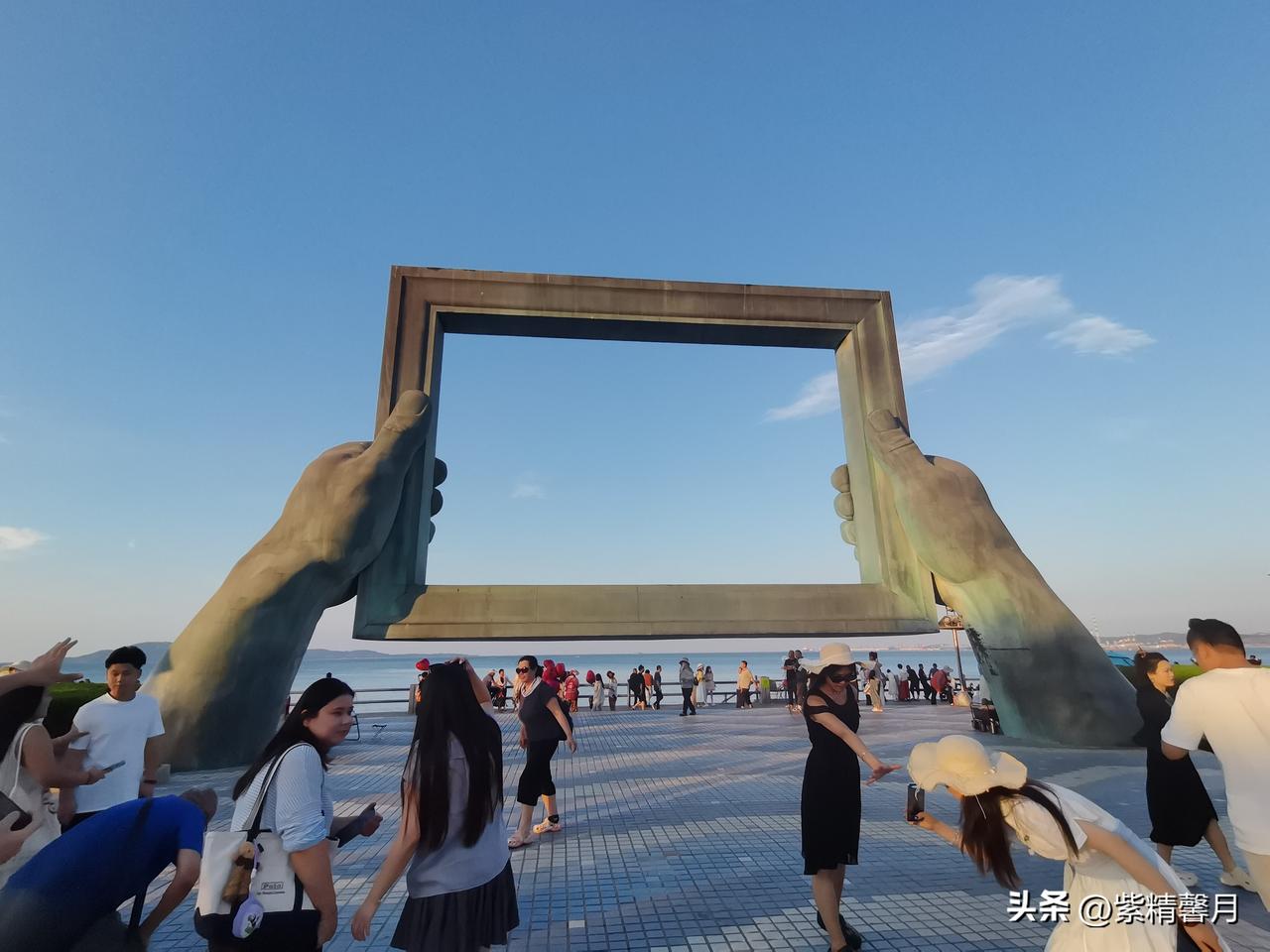 给大家整理好旅游+拍照攻略，出行直接抄作业！拍照建议傍晚四五点过来，光线柔和不刺