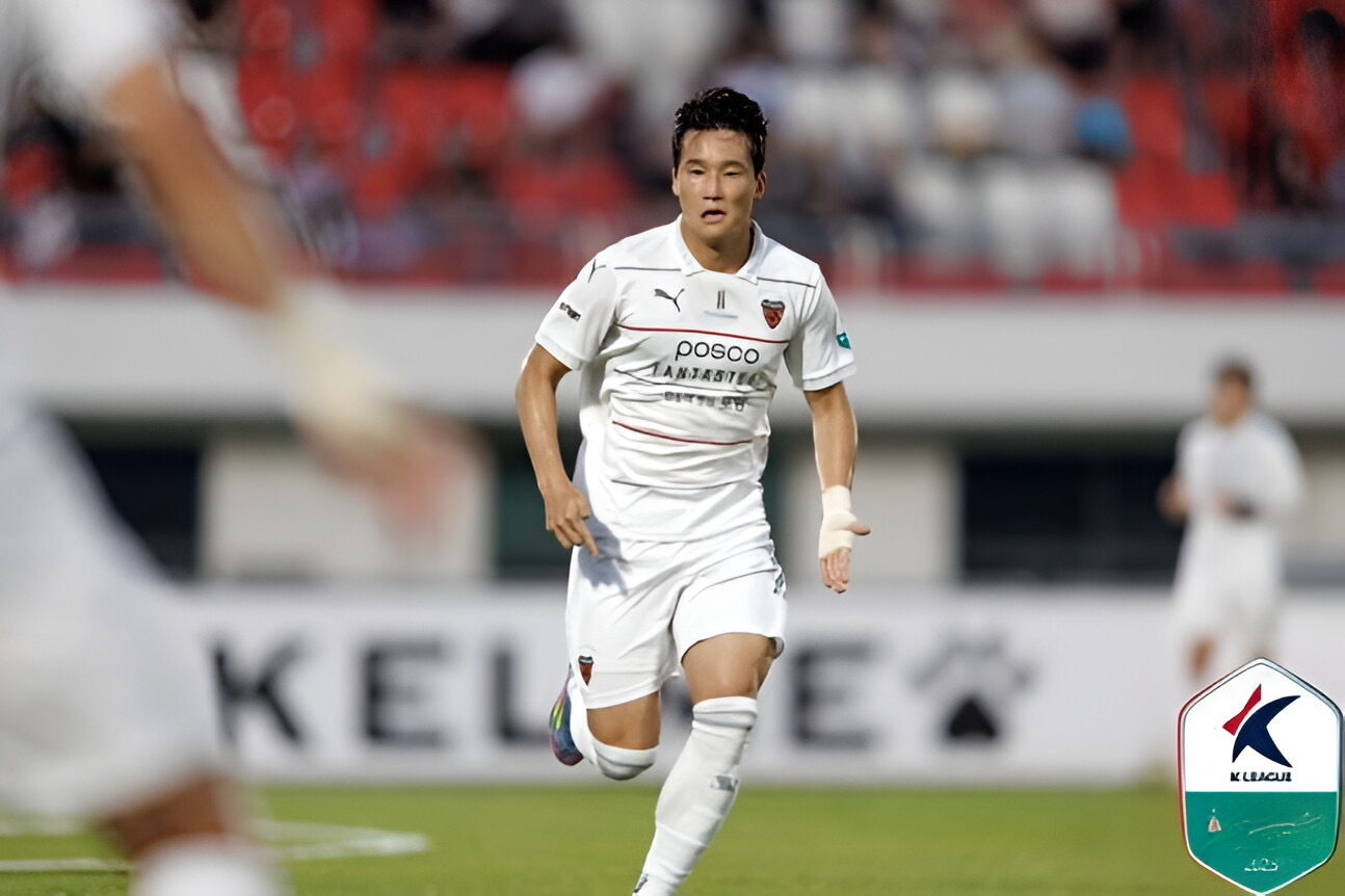 004韩职 浦项制铁vs光州FC（情报）1.浦项制铁主力中场寄诚庸在面对水原FC