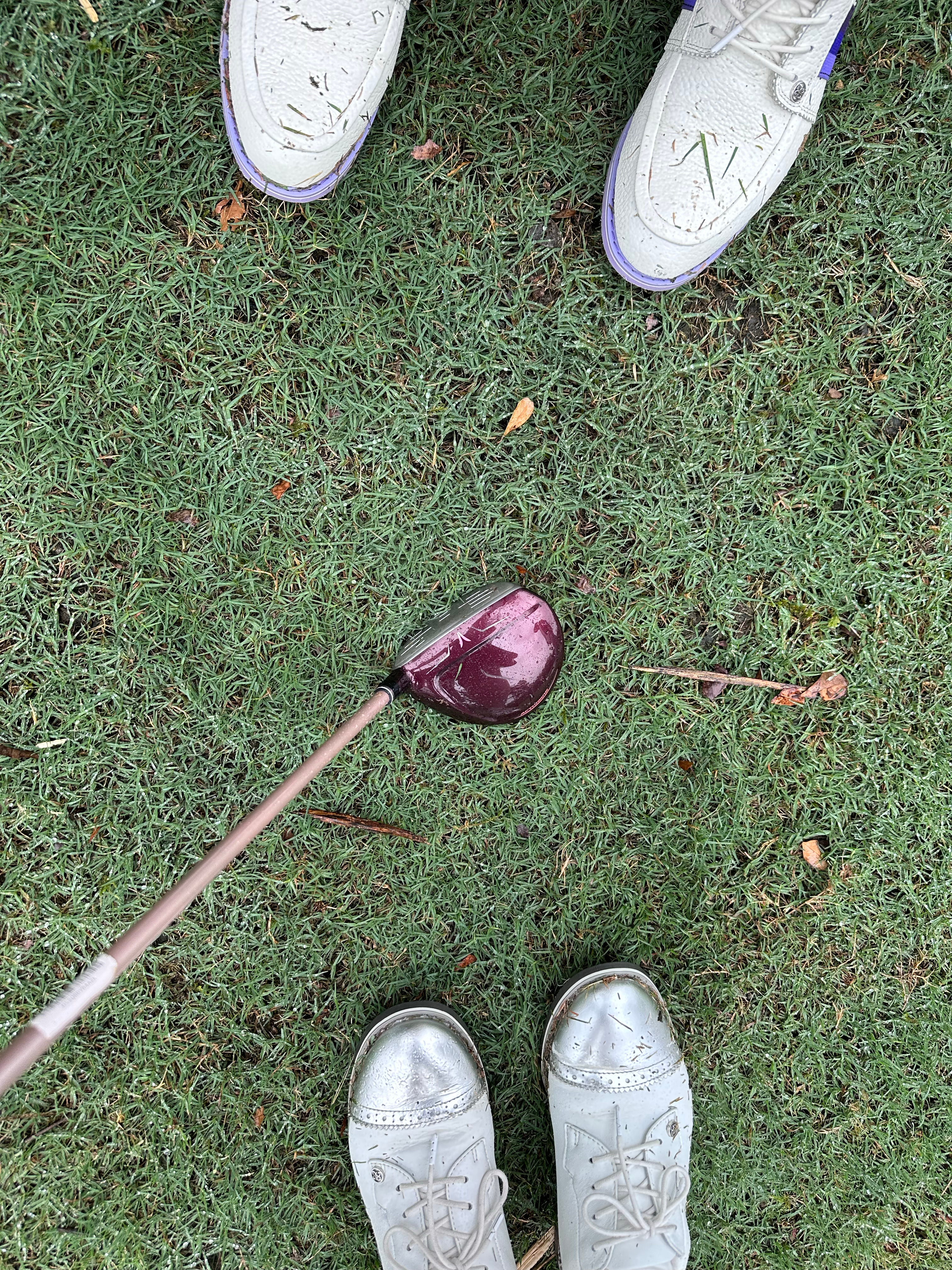 为了打球淋了一天雨，我跟我姐妹是真热爱高尔夫啊！⛳️  ​​​