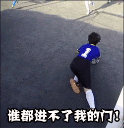 世界杯上有人在等他进球世界杯进一个球秒杀一辆车是什么操作万众紧盯赛场静待球星破门