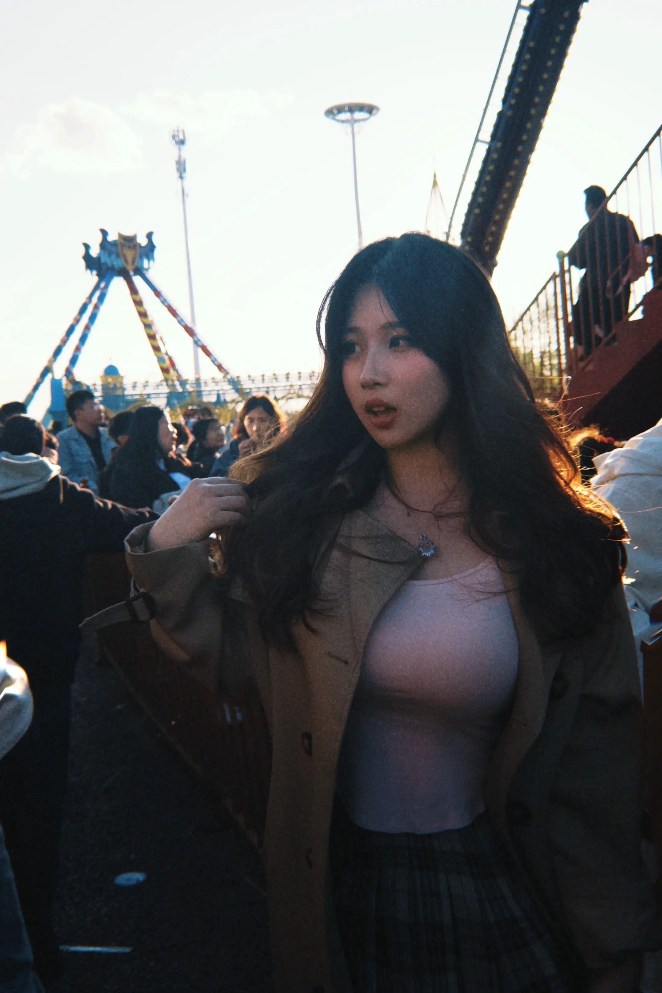 出来一起散步聊聊天～